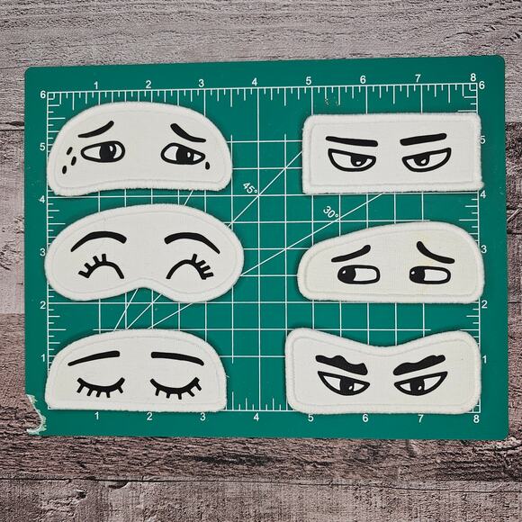 Lovevery Feelings and Emotions Storyteller Replacement Patches Puppets Gift - Picture 3 of 3